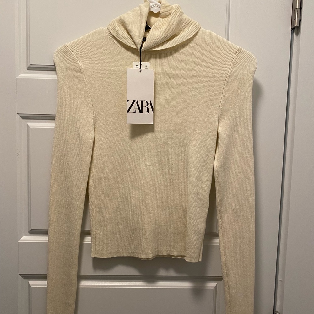 NWT zara cropped turtleneck top